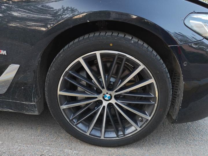 5 Series 2021 530Li xDrive M Sport Package photo 8