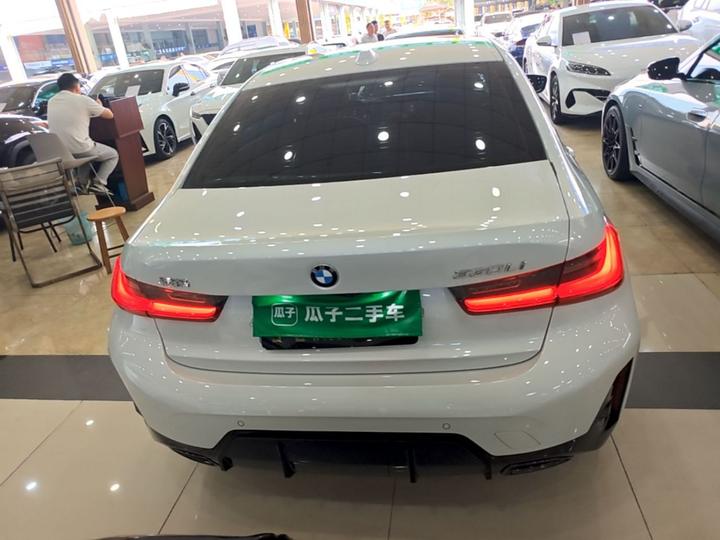 3 Series 2025 330Li M M Sport Night Package photo 3