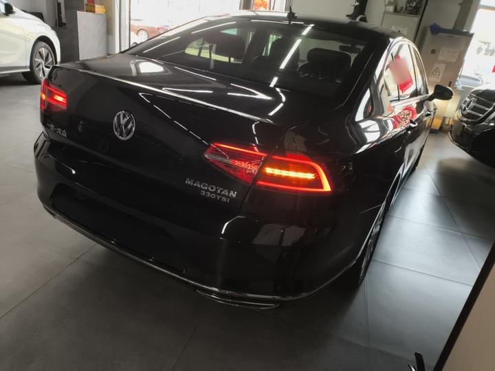 Magotan 2019 330TSI DSG Luxury China VI photo 4