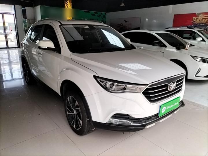 Bestune X40 2019 1.6L AT Luxury China VI photo 3