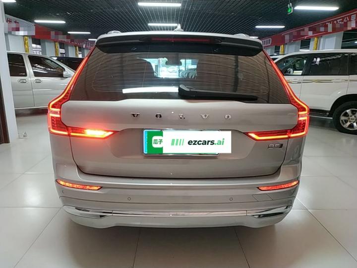 XC60 2022 B5 AWD Luxury photo 5