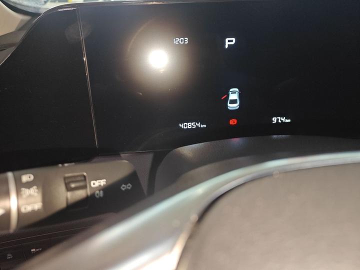 Bestune B70 2022 3rd Gen 1.5T AT photo 4