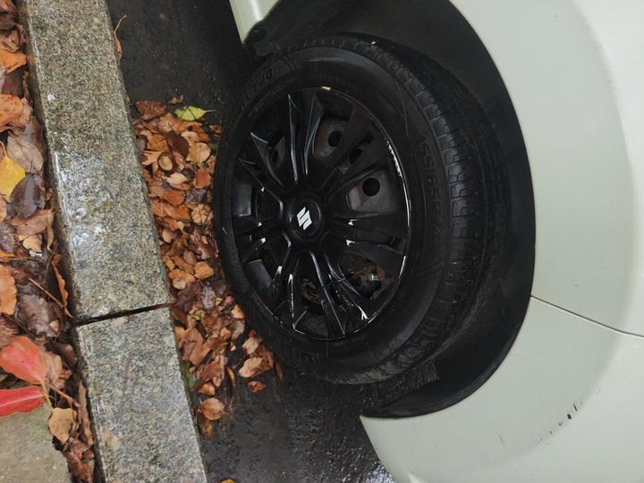 2013 Facelift 1.0L MT Comfort photo 8