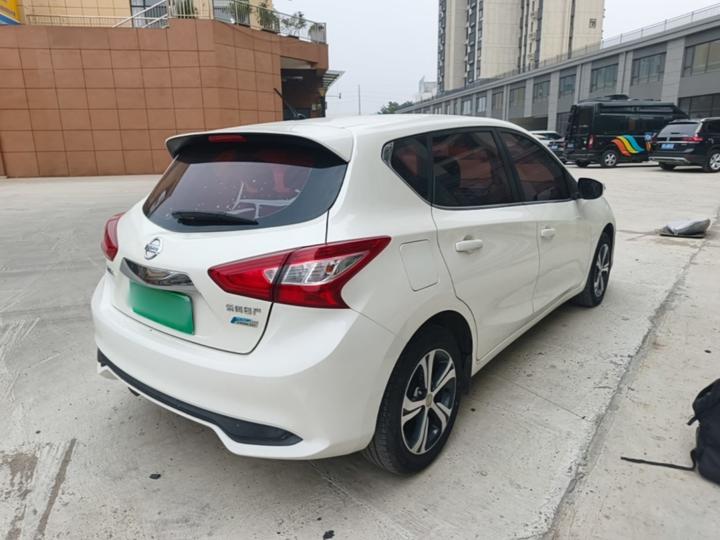 Tiida 2016 1.6L CVT photo 6