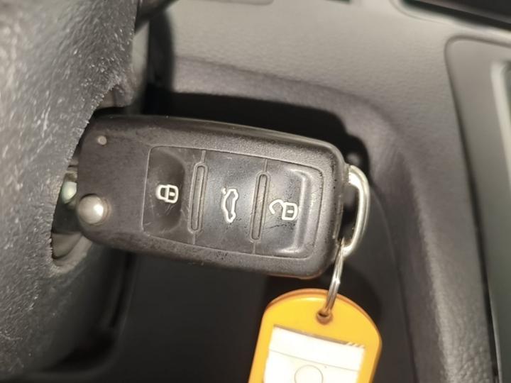 Rapid Spaceback 2016 Facelift 1.4L MT photo 8