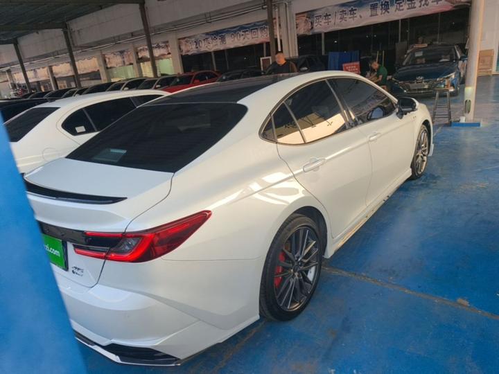 Camry 2024 Hybrid 2.0HXS Sport Plus photo 4