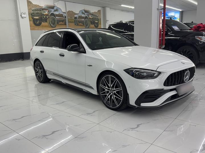 C-ClassAMG 2023 AMG C 43 4MATIC Wagon Special photo 2