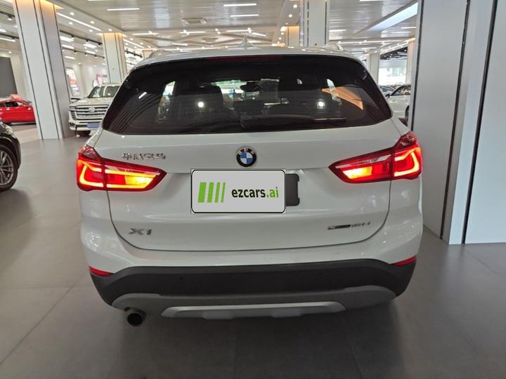 X1 2019 sDrive18Li Exclusive photo 5