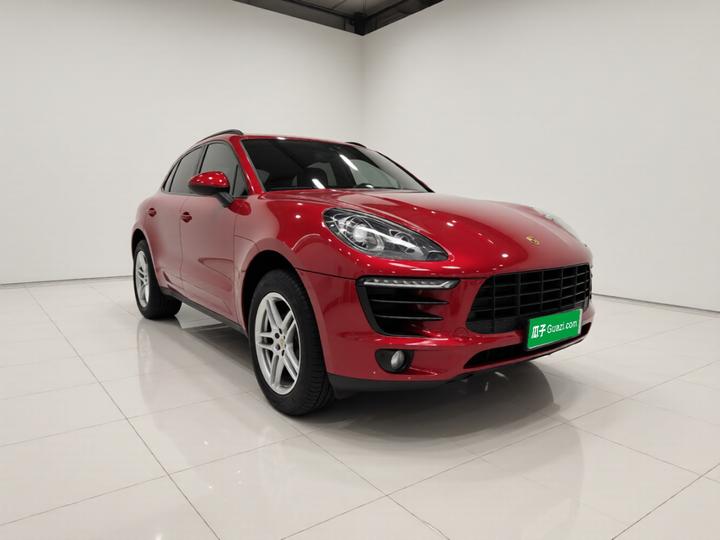 2016 Macan 2.0T photo 3