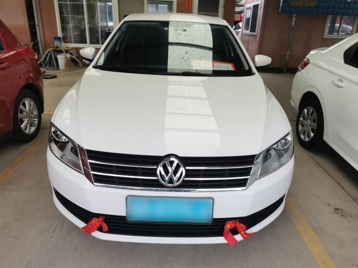Lavida 2013 Facelift Classic 1.6L AT photo 2