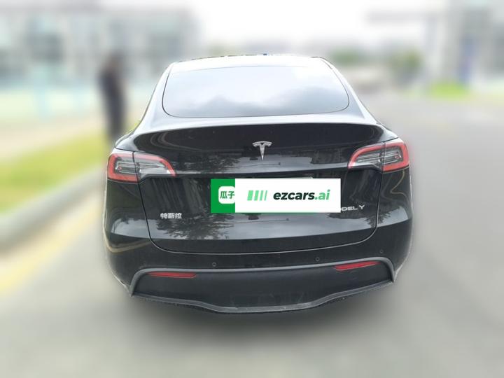 Model Y 2022 Facelift RWD photo 5