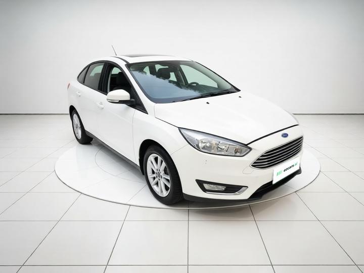 Focus 2015 Sedan 1.6L MT photo 3