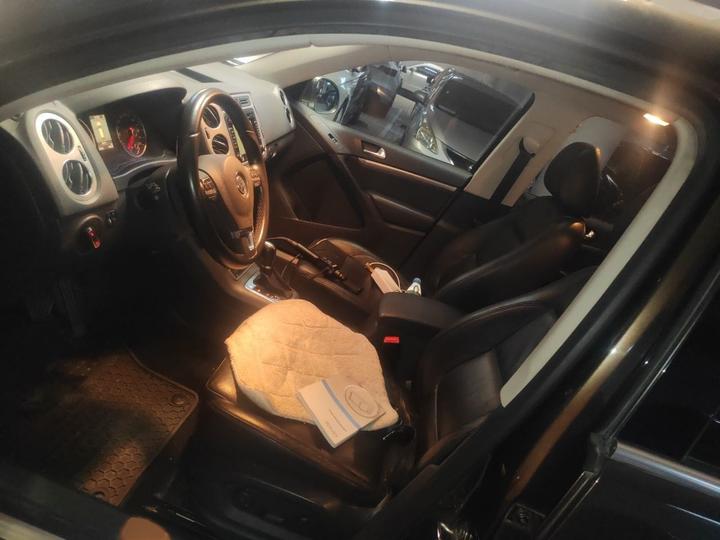 Tiguan 2013 1.8TSI AT AWD Luxury photo 7