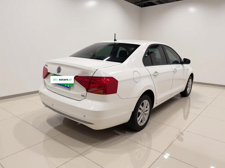 2017 1.5L MT Comfort photo 6