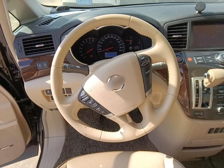 2015 3.5L SL photo 6