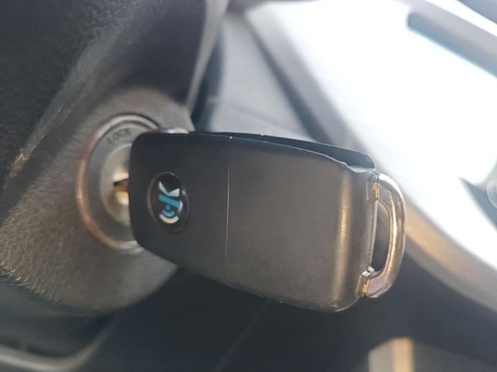 Vision 2018 1.5L MT photo 8