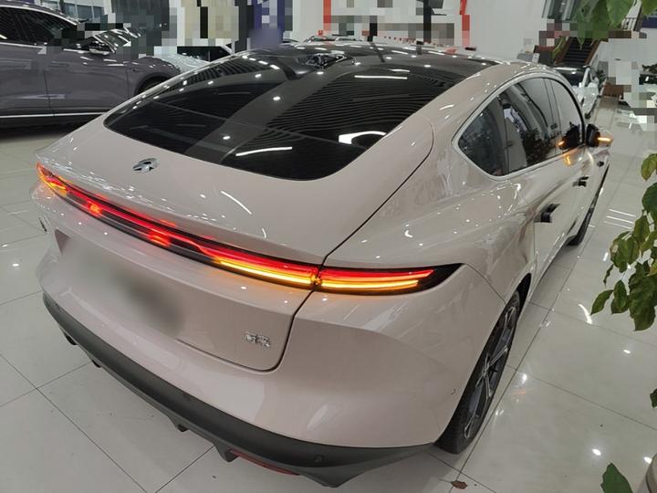 ET5 2024 75kWh photo 4