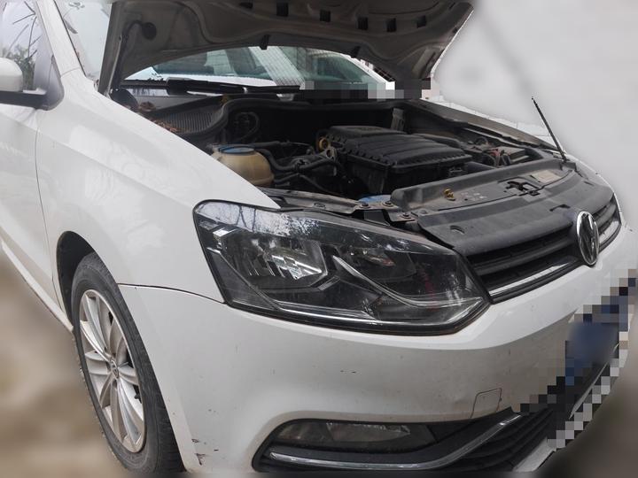 Polo 2014 1.4L MT Comfort photo 3