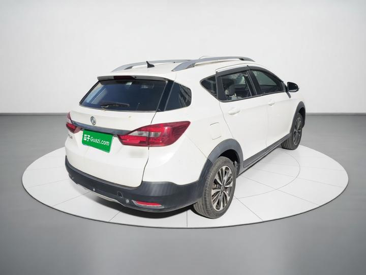 AX3 2016 1.5L AT photo 4