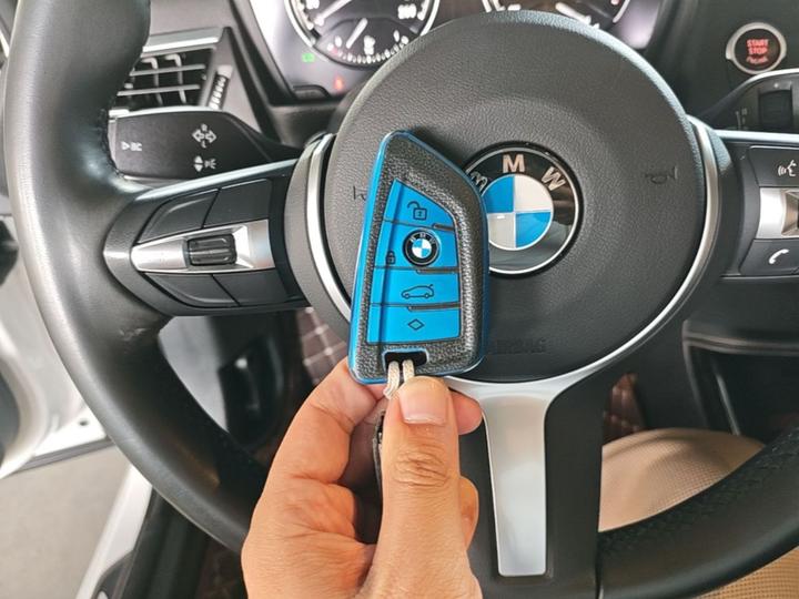1 Series 2020 120i M Sport Package photo 8