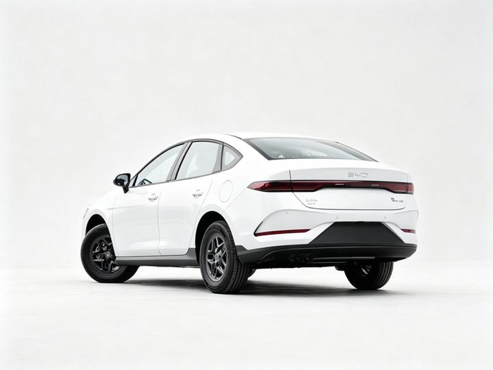 Qin PLUS 2026 DM-i 128KM Progressive photo 3