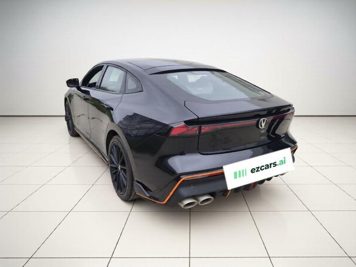 UNI-V 2023 1.5T Sport photo 4