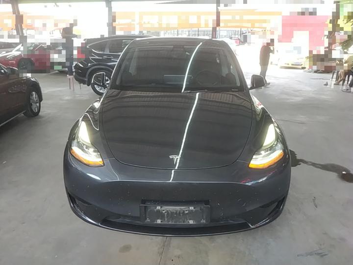 Model Y 2022 RWD photo 2