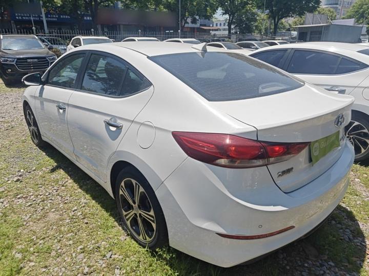 Elantra 2018 1.4T DCT photo 4