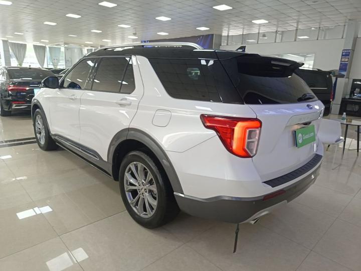 Explorer 2020 EcoBoost 285 AWD 7-Seater photo 4