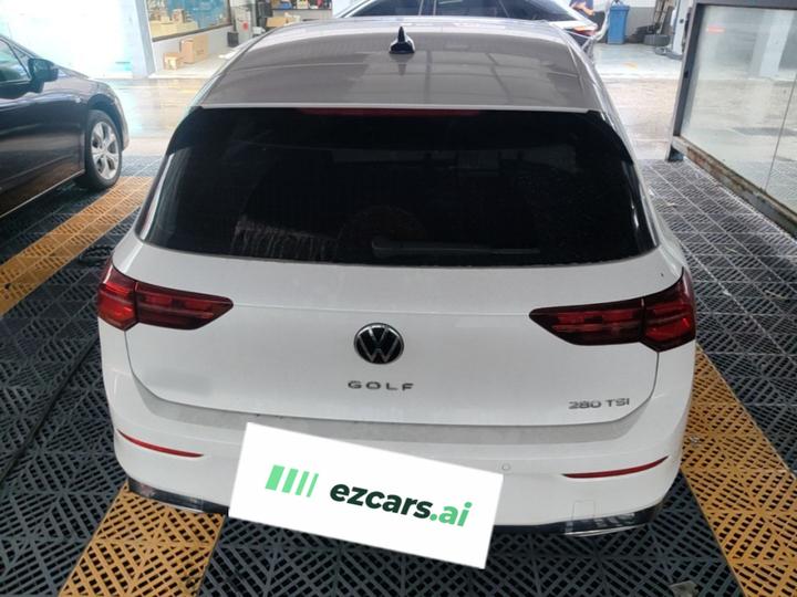 Golf 2023 Facelift 280TSI DSG R-Line Lite photo 5
