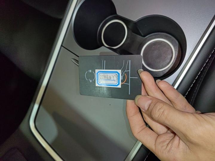 Model Y 2022 RWD photo 8