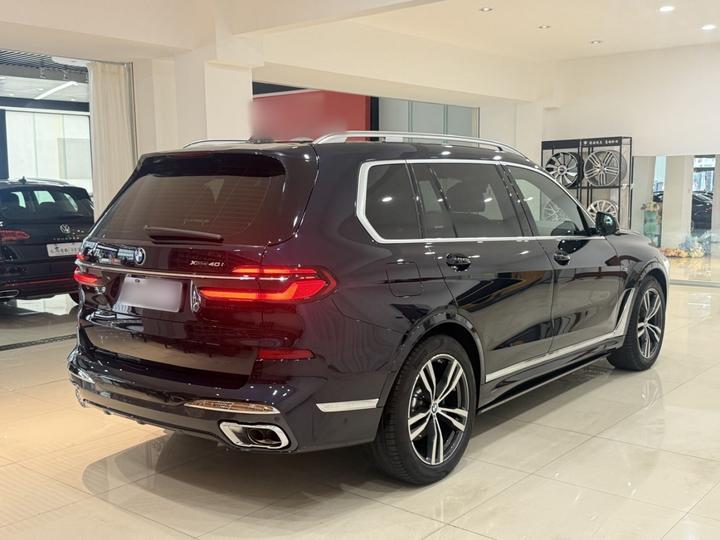 X7 2023 xDrive40i Exclusive M Sport Package photo 4