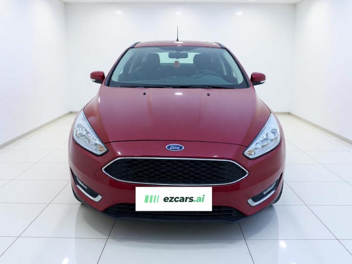 Focus 2015 Hatchback 1.6L AT photo 2