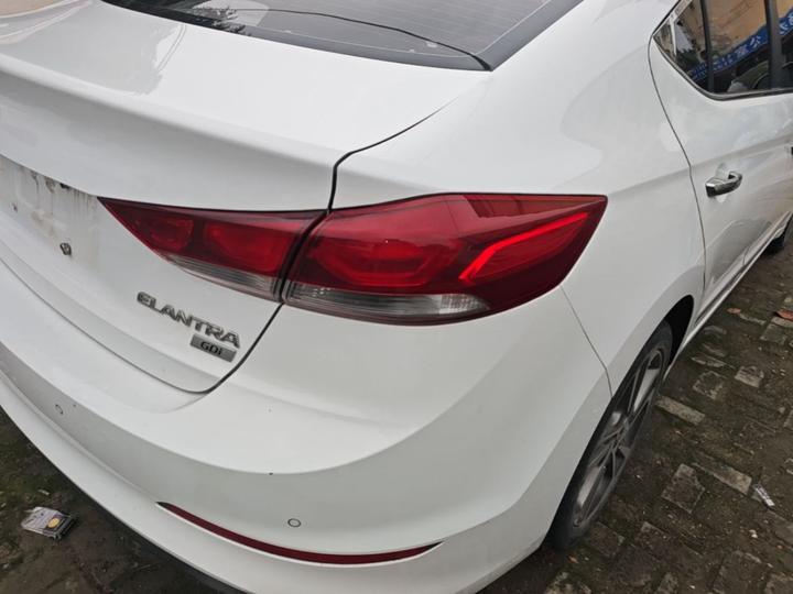 Elantra 2016 1.6L AT Smart Elite photo 7