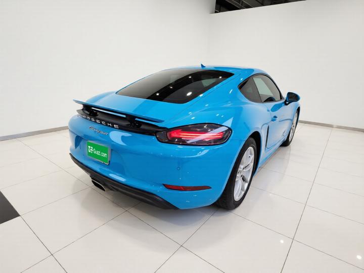 718 2016 Cayman 2.0T photo 4