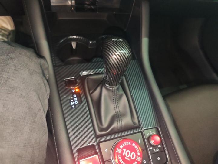 3 Axela 2021 2.0L AT photo 5