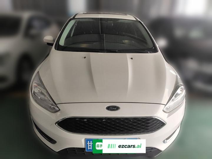 Focus 2015 Hatchback 1.6L AT photo 2