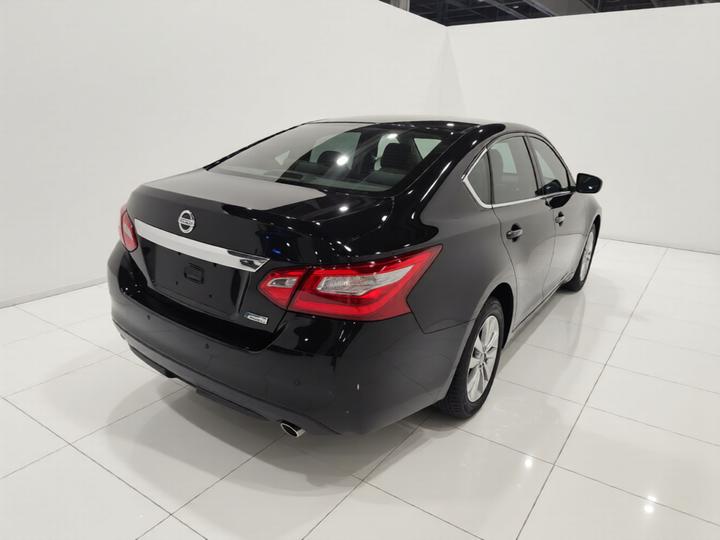 Teana 2018 2.0L XL photo 4