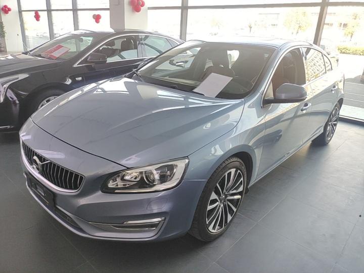 S60 2018 S60L T4 Progressive