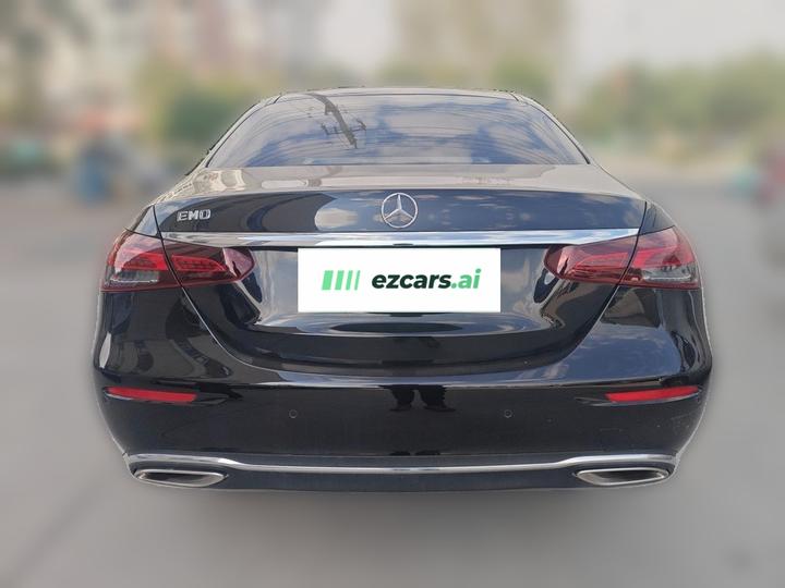 E-Class 2022 E 260 L photo 5