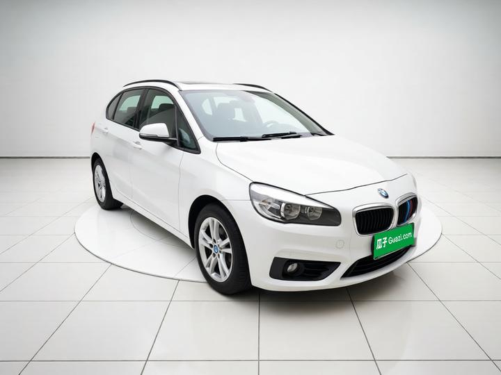 2 Series Wagon Imported 2015 218i Leading photo 3