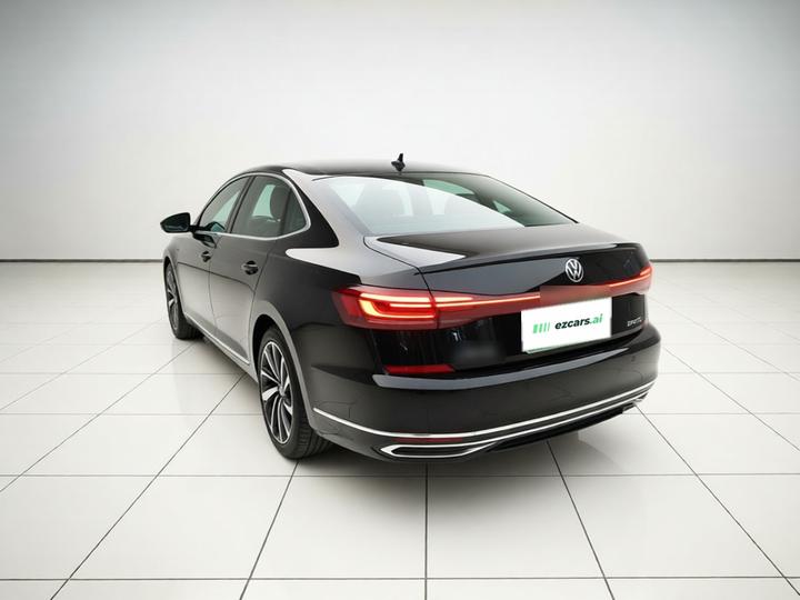 Passat 2022 330TSI Elite photo 4