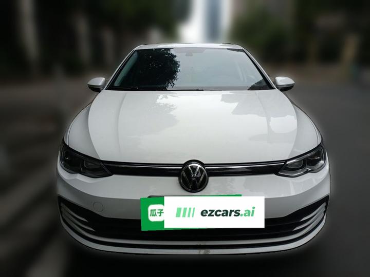 Golf 2021 200TSI DSG photo 2