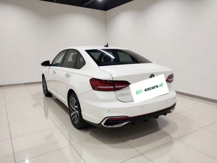Lavida 2024 1.5L AT photo 4