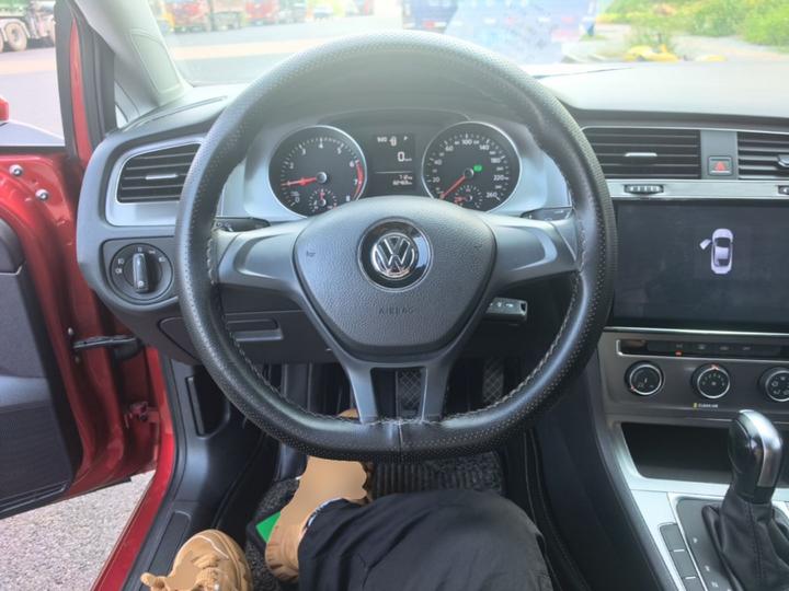 Golf 2016 1.6L AT Fashion photo 6