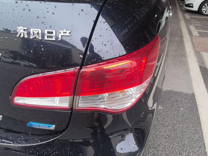 Sylphy 2012 Classic 1.6XE MT Comfort photo 7