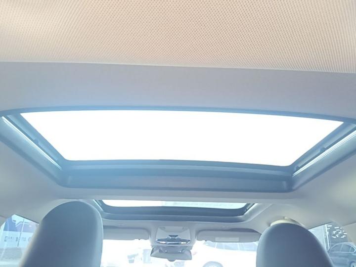 2025 1.5T COOPER Classic 3-Door photo 7