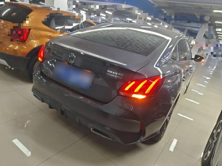 MG5 2021 180DVVT MT Luxury photo 6