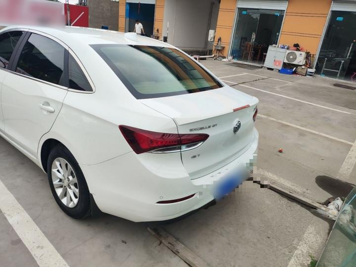Excelle 2018 15T MT Progressive China V photo 3