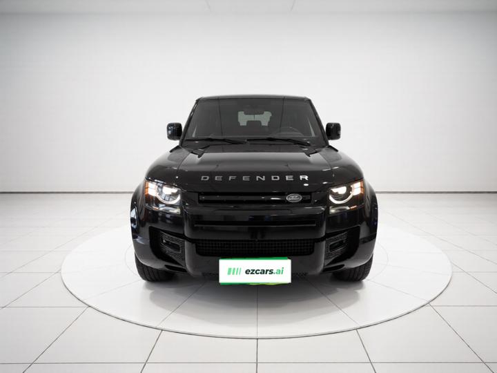 Defender 2024 110 3.0T P400 X-DYNAMIC HSE photo 2